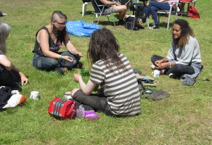 5e chilling out on the grass 